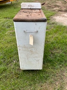 lot 602 image: Wood - Coal Stove (Hooting)