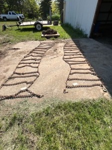lot 617 image: Tractor Tire Chins