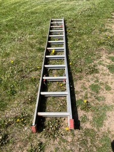 lot 623 image: 16 11 Werner Alum Extension Ladder