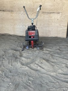 lot 677 image: Toro 4hp Tiller