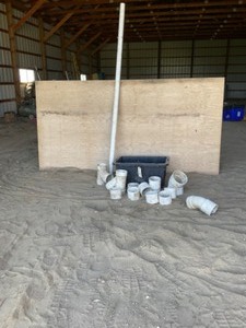 lot 679 image: PVC Fittings 4-6