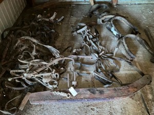 lot 629 image: Large lot of horse harness equipment