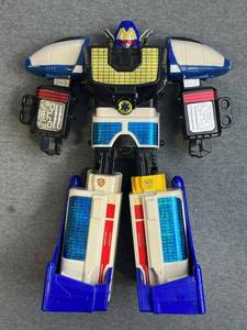 lot 74 image: Vintage 10.5 Tiger 2XL Electronic Talking Robot Cassette Player & 1999 Bandai 9-inch Power Rangers Robot