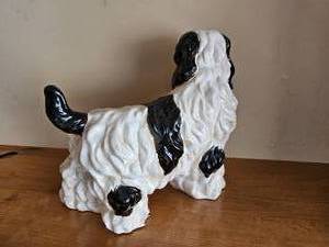 lot 16 image: Cute King Charles Spaniel Ceramic Sculpture