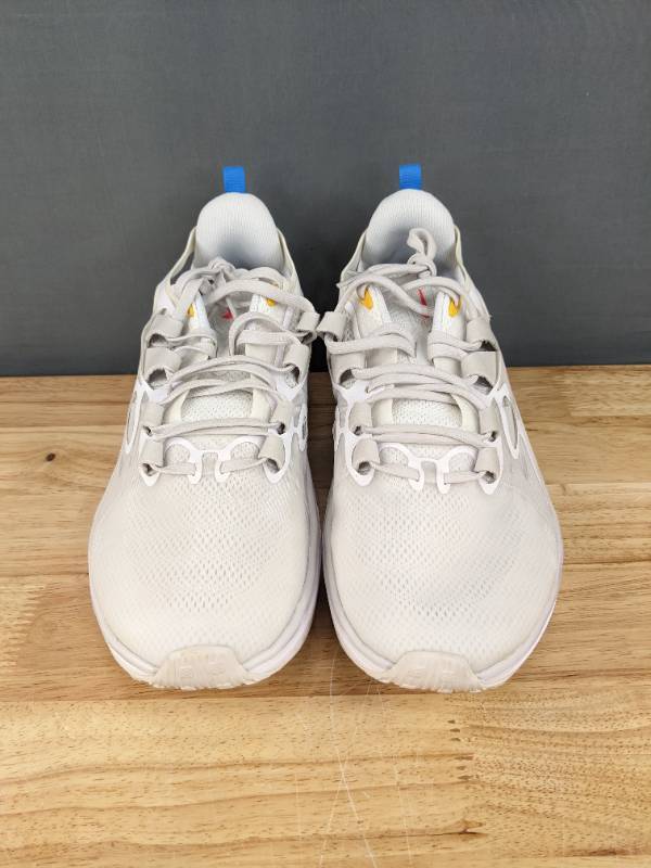 lot 30A image: New Nike Signal DMSX White Sneakers Mens Size 10.5 Shoes N