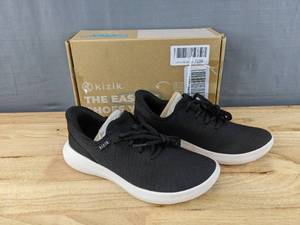 lot 162A image: New Kizik Black & White Madrid Eco-Knit Shoes, Mens 7Womens 8.5 Sneakers L