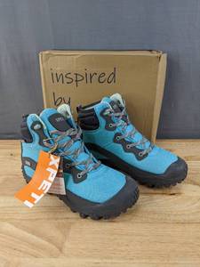 lot 19 image: Brand New XPETI Dimo Mid Hiking Boots Womens 8 L