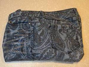 lot 404 image: Style & Co Petite Womens Blue Jeans Size 10P P
