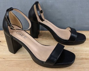 lot 94 image: Brand New Ubee High Heels Womens Size 9 L