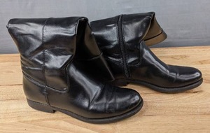 lot 158J image: Tommy Hilfiger Shyenne Black Boots Womens Size 8H L