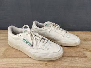 lot 82 image: Reebok Club C 85 Womens Size 9.5 L