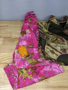 lot 81B image: New With Tags Womens Hunting Apparel Legendary Camo Clothing Womens Size XL and 2XL K