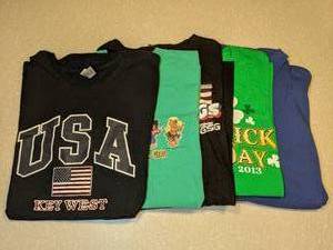 lot 403 image: Five Mens T-Shirts American Flag Key West Hula Girls Sizes Large-2XL P