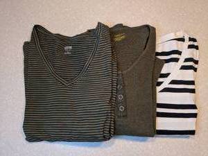 lot 408 image: Three Womens Tops Mossimo Northcrest Merona Size XXL P