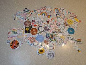 lot 419 image: New Be Kind Stickers 120 Pieces P
