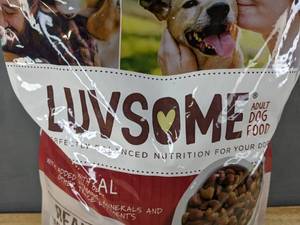 lot 20 image: New Luvsome 15.5 lb Natural Real Beef Adult Dry Dog Food N