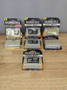 lot 80A image: Brand New (7) Duracell EasyTab 10 Hearing Aid Batteries, Size 10 Y