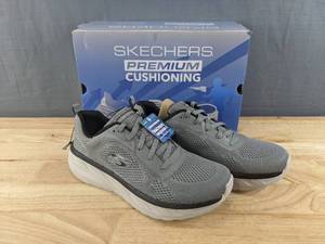lot 34B image: Brand New Sketchers DLux Ultra Shoes Mens Size 11 L