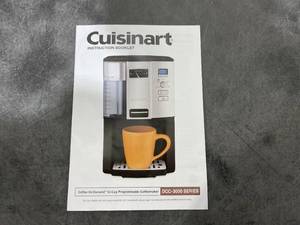 lot 19 image: Cuisinart DCC-3000 Coffee Maker