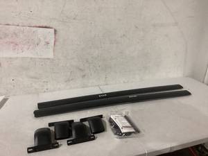 lot 432 image: Roof Crossbars for Vehicle