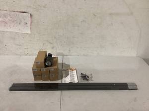 lot 495 image: VANoopee LED Track Light Set
