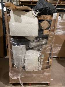 lot 128 image: Wholesale Pallet of Assorted Miscellaneous Items