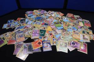 lot 2 image: POKEMON COLLECTIBLE CARDS