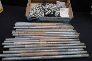 lot 42 image: NEW BOLTS  THREADED RODS