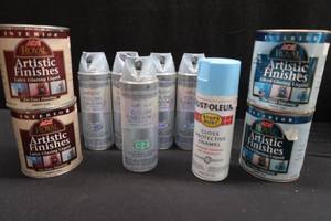 lot 43 image: NEW PAINT AND CLEAR COAT LOT