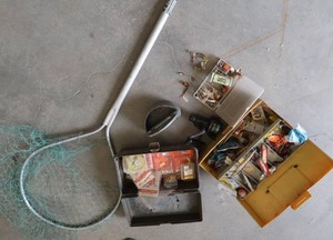 lot 101 image: VINTAGE FISHING TACKLE