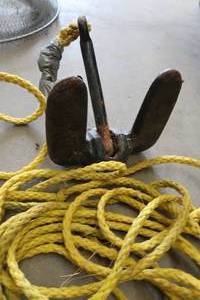 lot 102 image: ANCHOR AND NYLON ROPE