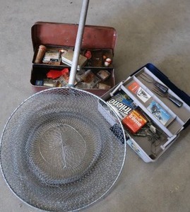 lot 107 image: VINTAGE FISHING TACKLE