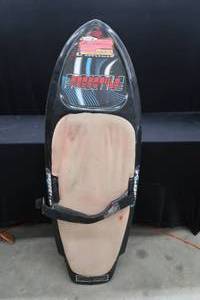 lot 116 image: OBRIAN FREESTYLE KNEE BOARD