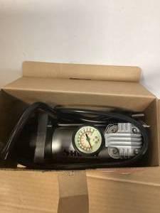 Husky 120-Volt Corded Electric Inflator Customer Returns See Pictures