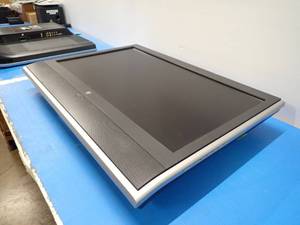 lot 18 image: Westinghouse&nbspLTV-32w6 HD TV  32 screen with 1366 x 768 Resolution  Includes power cable 