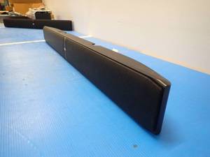 lot 24 image: Crestron&nbspSAROS SB-200-P-B Sound Bar with power cable