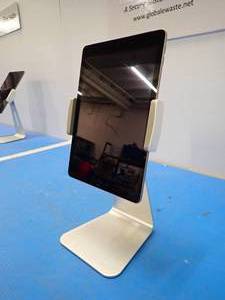 lot 29 image: 2017 Apple iPad A1823  32GB of storage  Cellular Carrier Unlocked  Includes Charging Cable&nbspIncludes iPad Stand 
