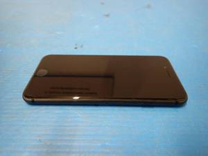lot 41 image: Apple&nbspiphone 8 A1863  64GB of storage  Cellular Carrier Unlocked  Includes Charging Cable 