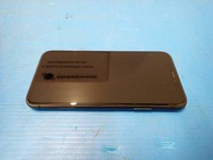 lot 43 image: Apple&nbspIphone 11 A2111  64GB of storage  Cellular Carrier Unlocked  Includes Charging Cable 