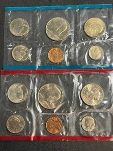 lot 09 image: 1979 US MINT SET