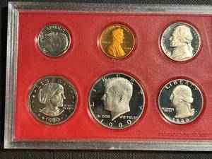 lot 19 image: 1980 US PROOF SET