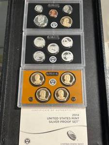 lot 61 image: 2014 US MINT SILVER PROOF SET