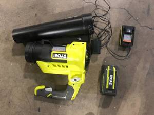 RYOBI 40V HP Brushless Whisper Series 190 MPH 730 CFM Cordless Battery Jet Fan Leaf Blower with (2) 4.0 Ah Batteries & Charger  Customer Returns See Pictures