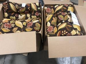 Lot of 2  Greendale Home Fashions Timberland Floral Outdoor High Back Dining Chair Cushion (2-Pack) Customer Returns See Pictures
