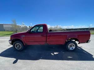 1999 Ford F-150 Work - 4X4