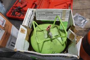 Honeywell Genetron RefrigerantFreon Canister 422D