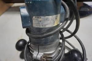 Bosch Model 1604 Router