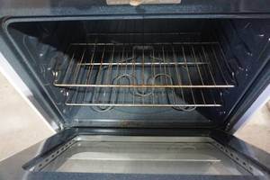 GE Electric Glass Top Range Oven