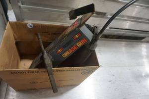 Lubimatic Grease Gun Brand New In Box With 2 Used Grease Guns