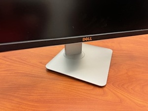 lot 20 image: Dell 27 Monitor with Swivel Base and Adjustable Height